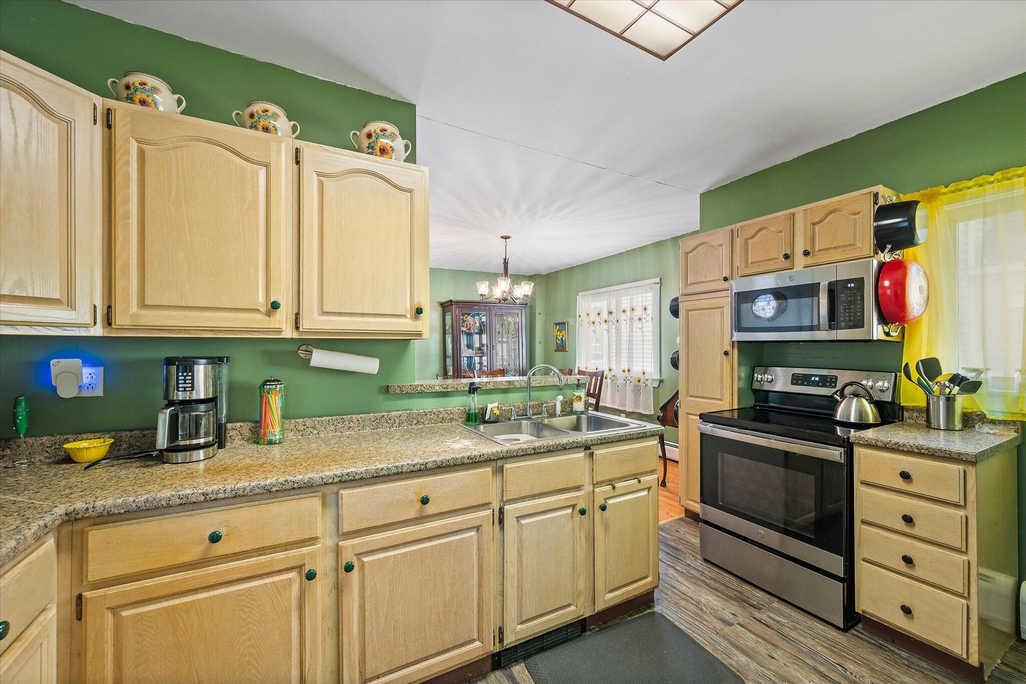 327 French Street Bangor, ME 04401 - Photo 14 of 43 14-Kitchen