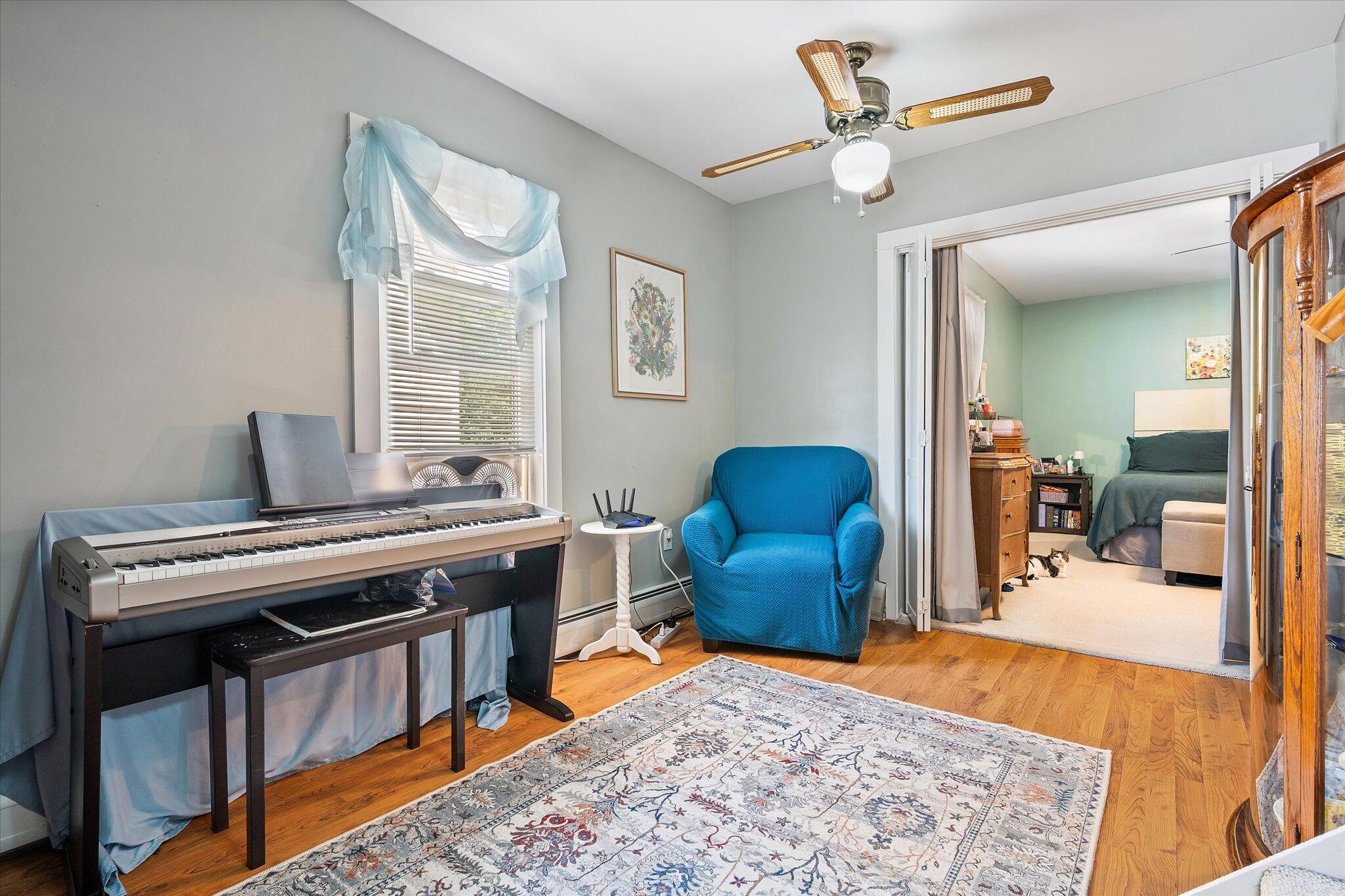 327 French Street Bangor, ME 04401 - Photo 21 of 43 21-2nd Floor Hallway