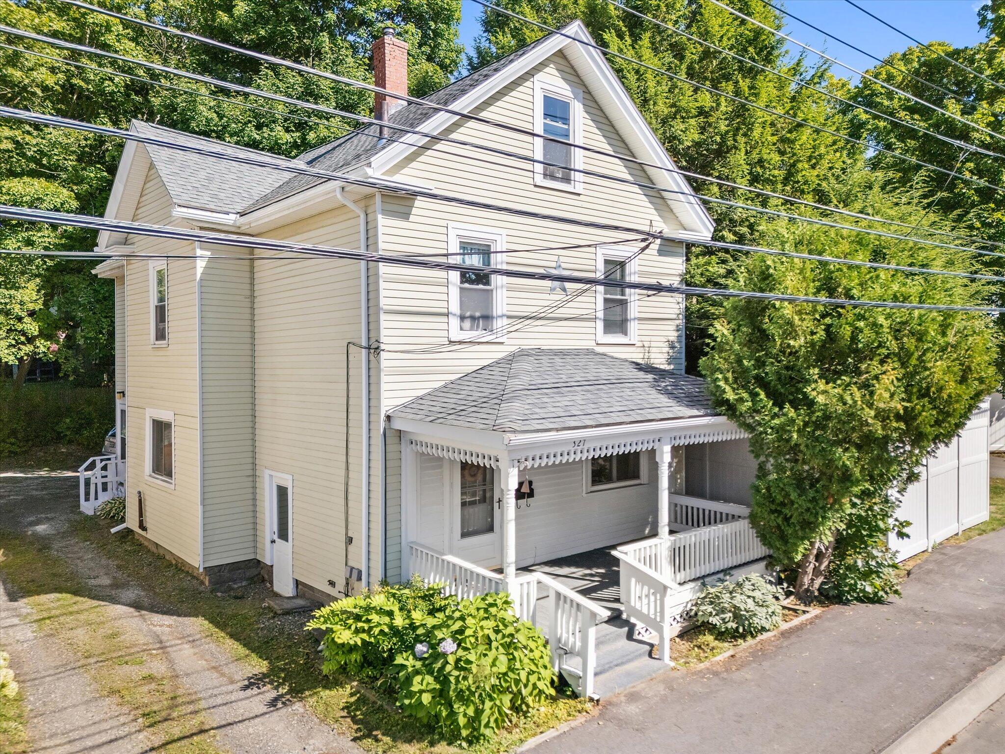 327 French Street Bangor, ME 04401 - Photo 3 of 43 03-327 French St