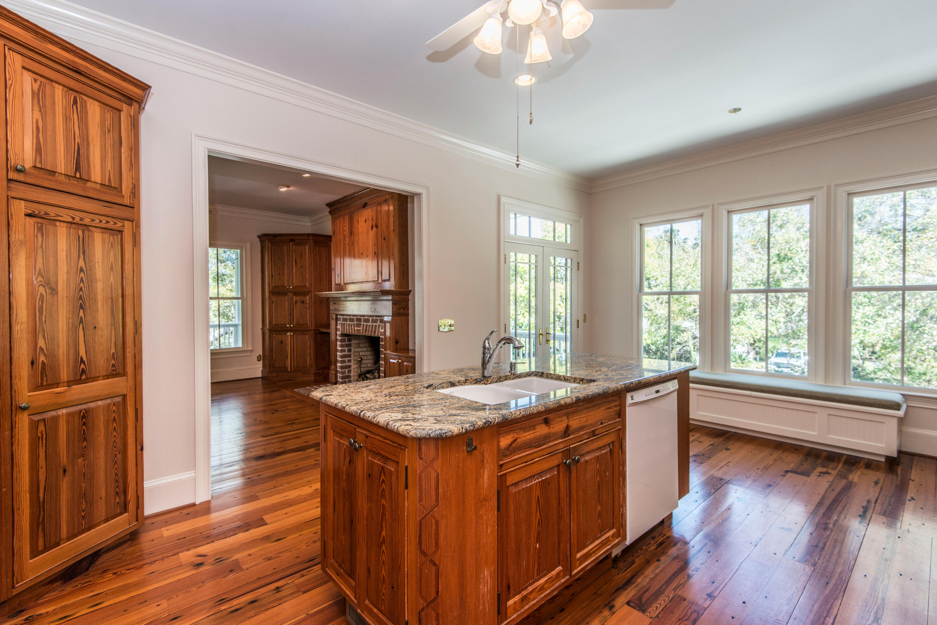 1200 Fort Lamar Road Charleston, SC 29412 - Photo 16 of 56 Kitchen
