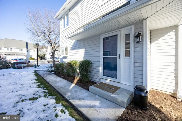 $385,000 | 125 West Thomas Court, Kennett Square, PA 19348