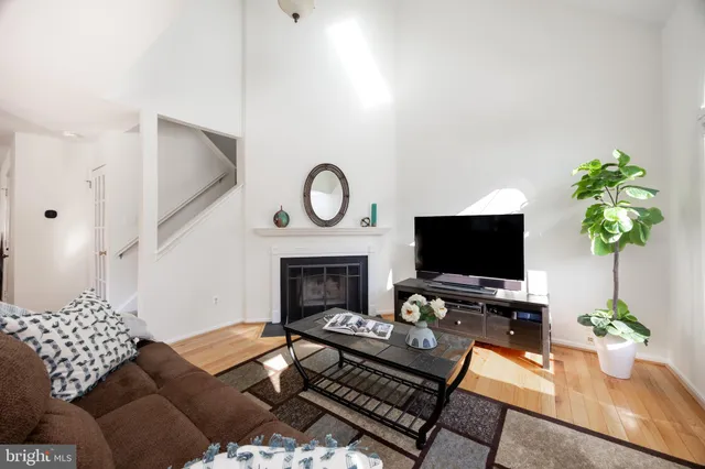 $385,000 | 125 West Thomas Court, Kennett Square, PA 19348