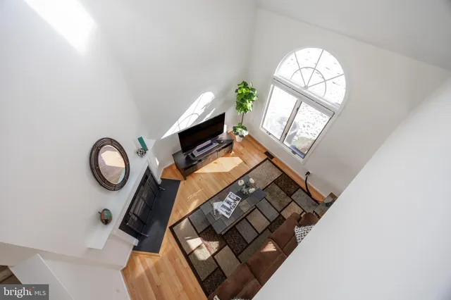 $385,000 | 125 West Thomas Court, Kennett Square, PA 19348