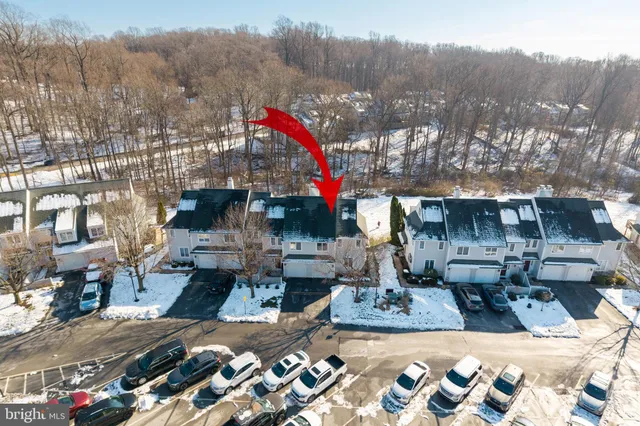 $385,000 | 125 West Thomas Court, Kennett Square, PA 19348