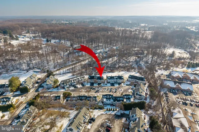 $385,000 | 125 West Thomas Court, Kennett Square, PA 19348