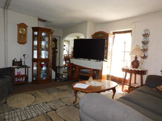 3976 Rotary Road Rockford, IL 61109 - Photo 6 of 34