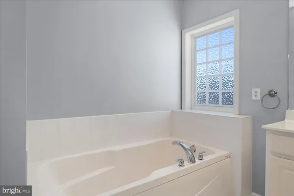 $435,000 | 400 William Street, Unit 12, Berlin, MD 21811