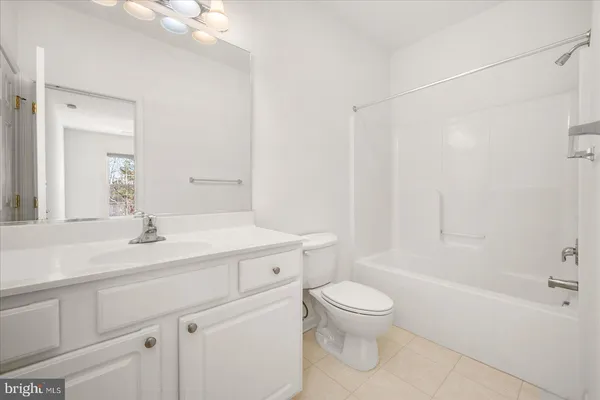 $435,000 | 400 William Street, Unit 12, Berlin, MD 21811
