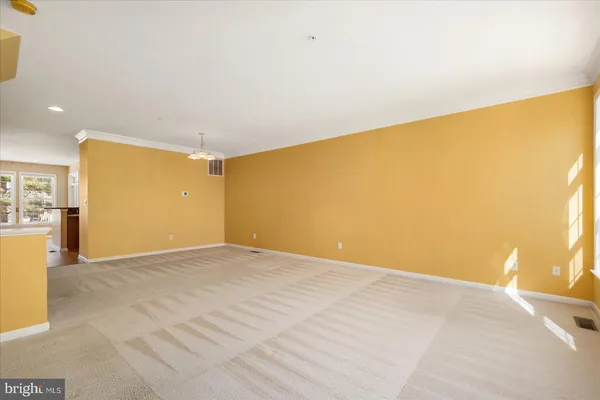 $435,000 | 400 William Street, Unit 12, Berlin, MD 21811