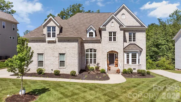 $775,000 | 8511 Raven Top Drive, Mint Hill, NC 28227