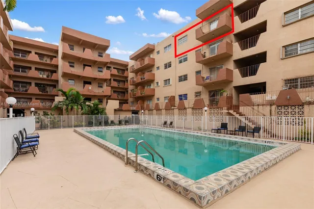 $2,200 | 1630 West 46th Street, Unit 514B, Hialeah, FL 33012