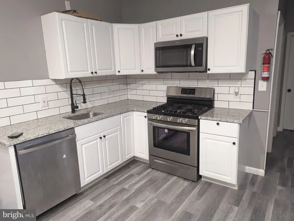 $5,000 | 883 North Preston Street, Philadelphia, PA 19104