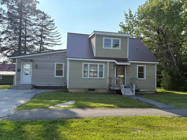 $340,000 | 115 Parkway North, Brewer, ME 04412