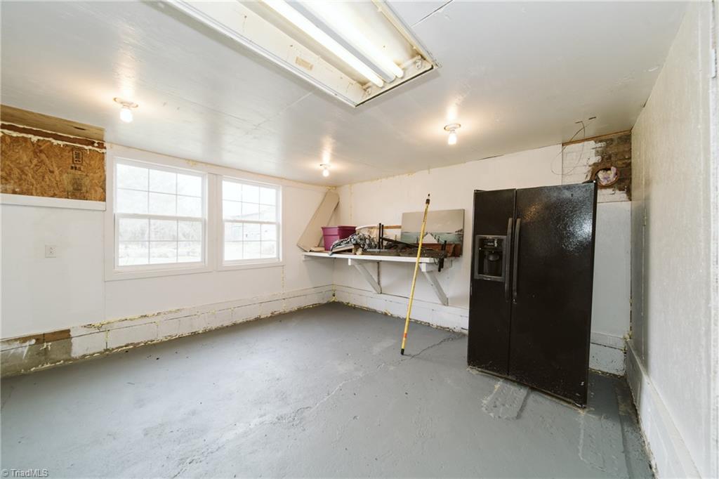 1948 Farmington Road Mocksville, NC 27028 - Photo 39 of 46 Gallery Image 39