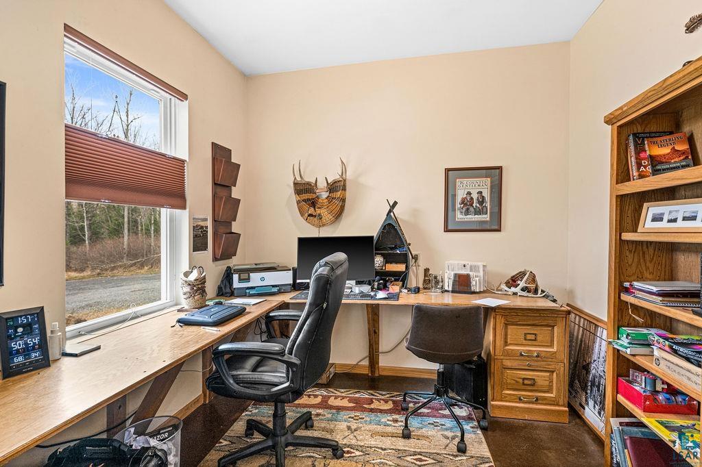 4598 Mc Alpine Spur Road Two Harbors, MN 55616 - Photo 18 of 41
