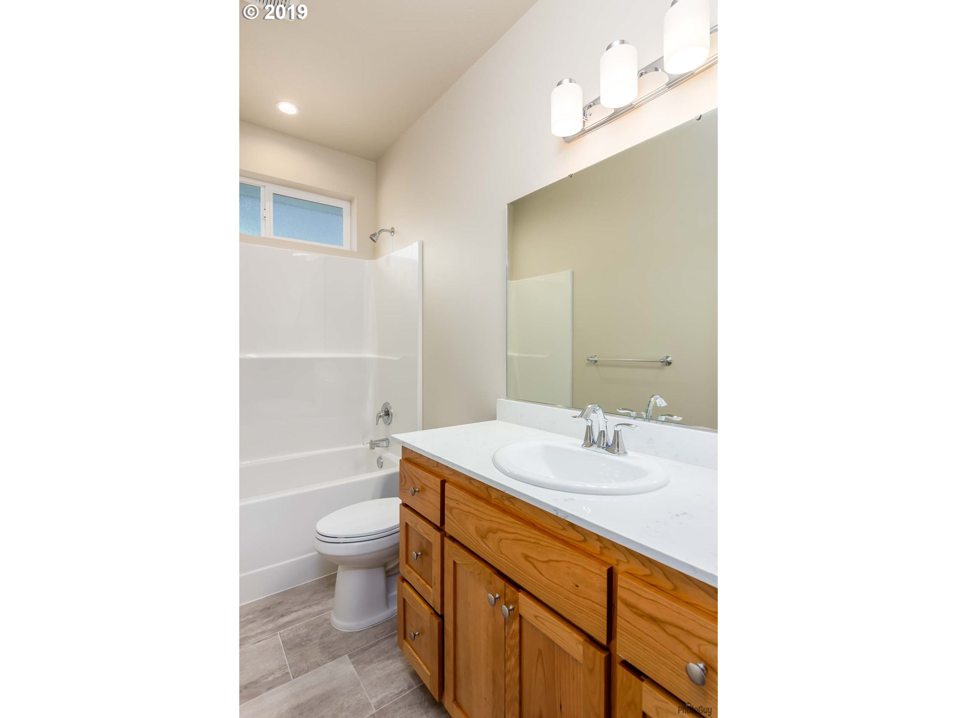 1082 West Olympic Street Springfield, OR 97477 - Photo 29 of 30 Gallery Image 29