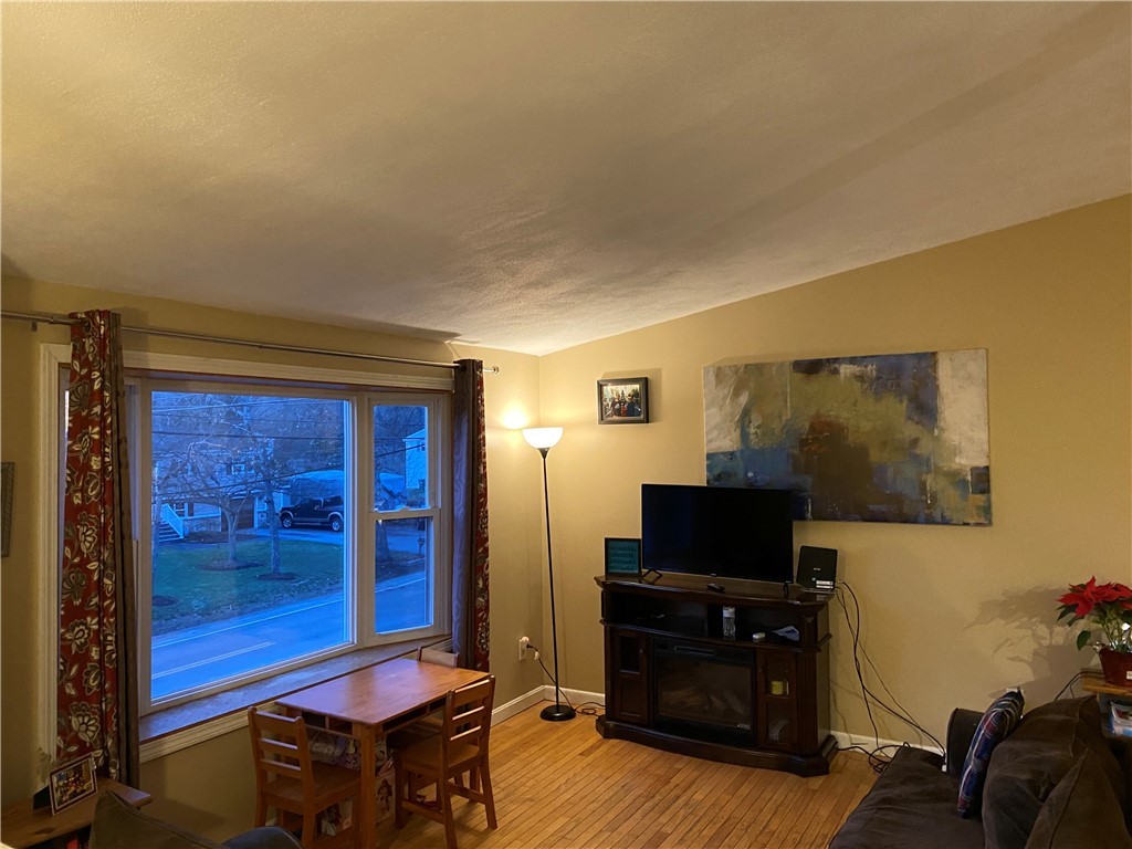 41 Colvintown Road Coventry, RI 02816 - Photo 14 of 19