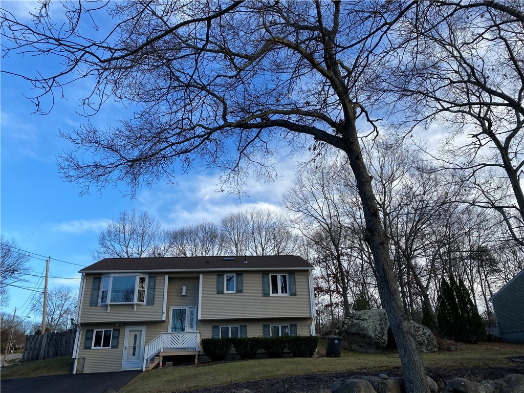 41 Colvintown Road Coventry, RI 02816 - Photo 4 of 19