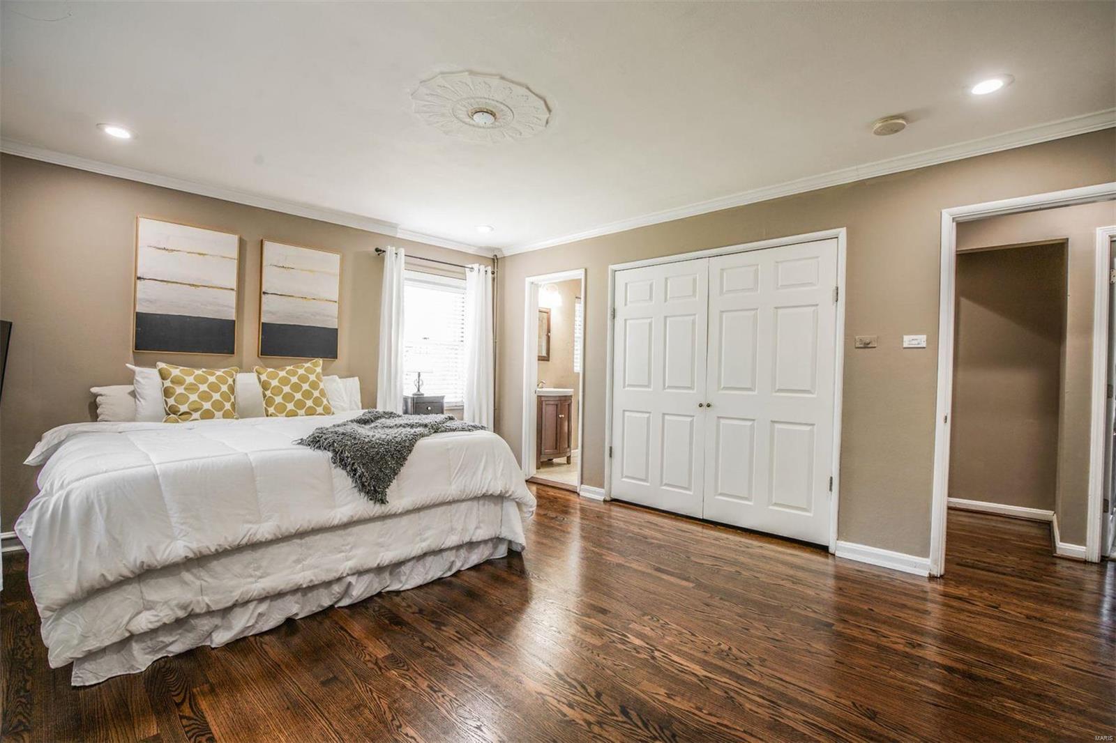 18 Ladue Ridge Road Ladue, MO 63124 - Photo 13 of 32 Gallery Image 13