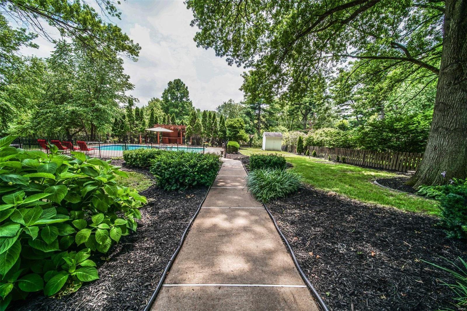 18 Ladue Ridge Road Ladue, MO 63124 - Photo 24 of 32 Gallery Image 24