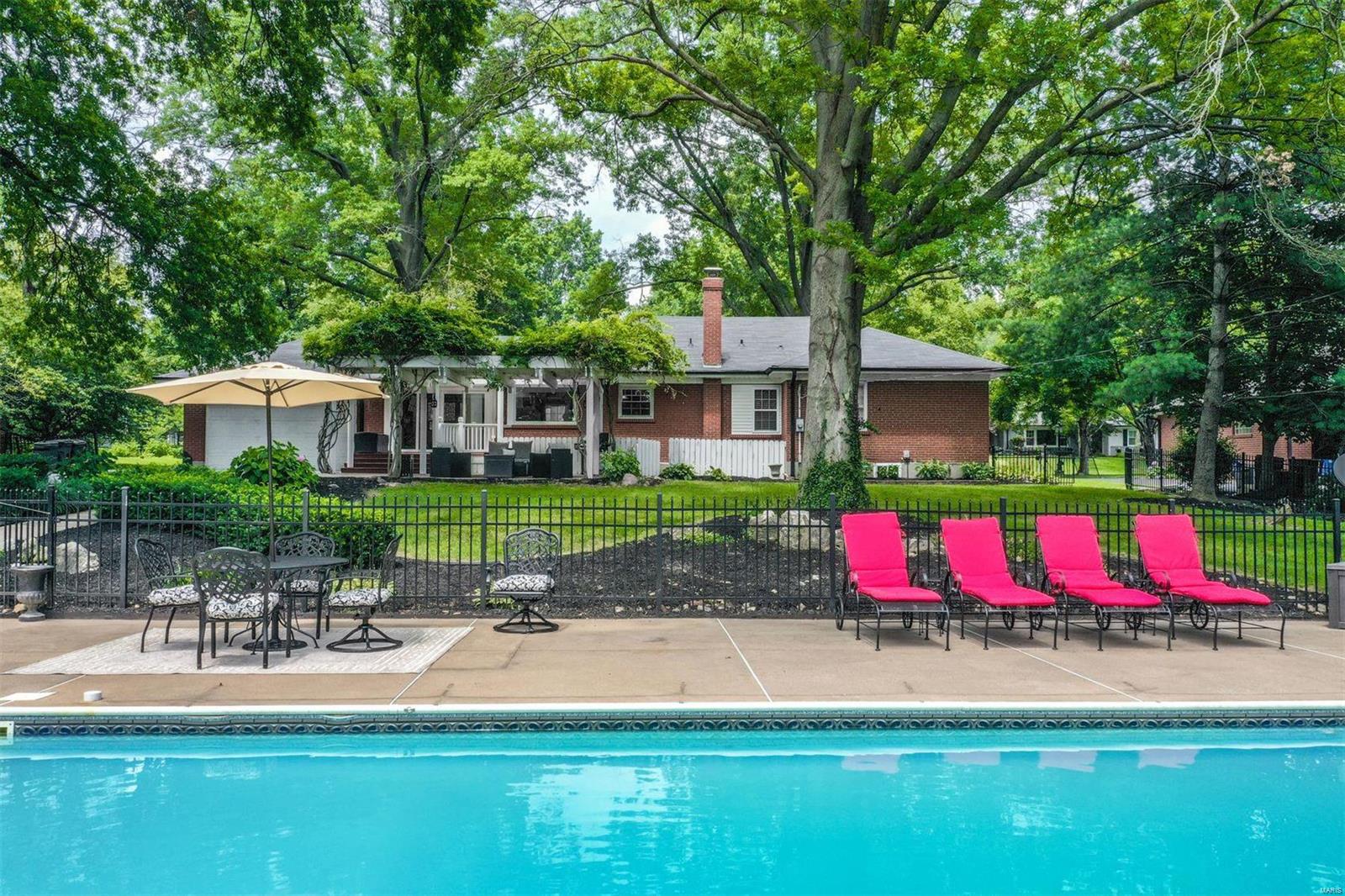 18 Ladue Ridge Road Ladue, MO 63124 - Photo 28 of 32 Gallery Image 28