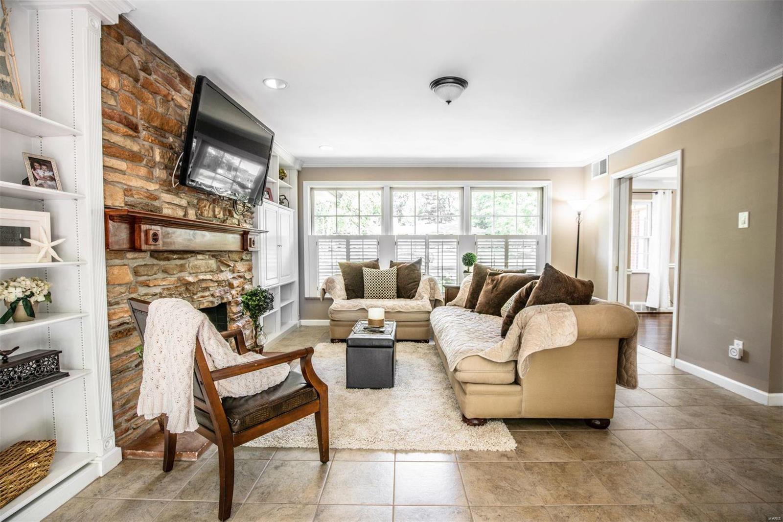 18 Ladue Ridge Road Ladue, MO 63124 - Photo 10 of 32 Gallery Image 10