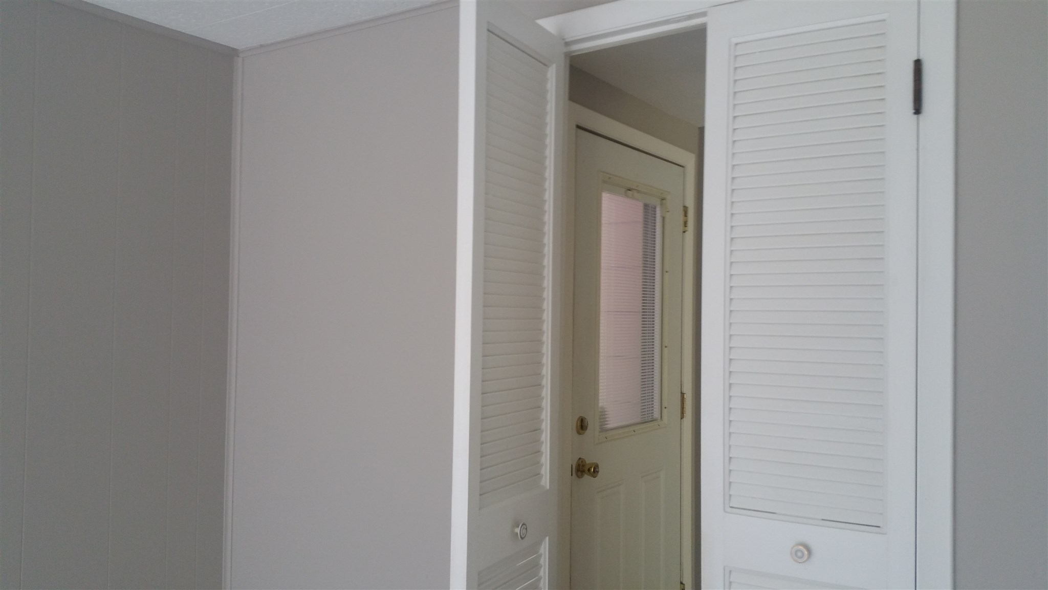 1112 Reed Road Fort Wayne, IN 46815 - Photo 22 of 27
