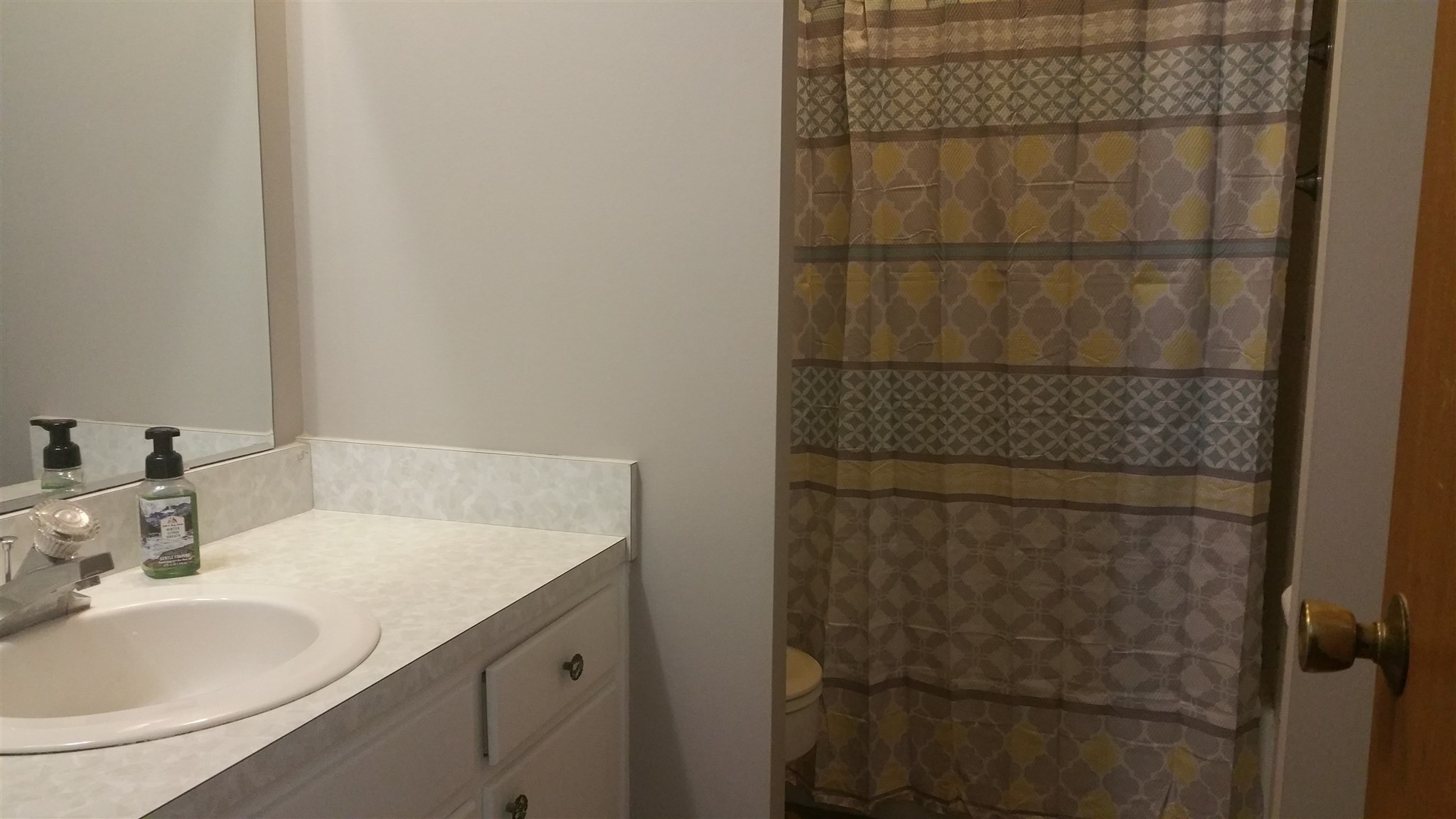 1112 Reed Road Fort Wayne, IN 46815 - Photo 5 of 27