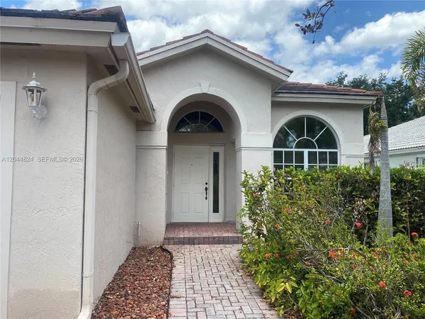$3,900 | 1315 Northwest 143rd Avenue, Unit 1315, Pembroke Pines, FL 33028