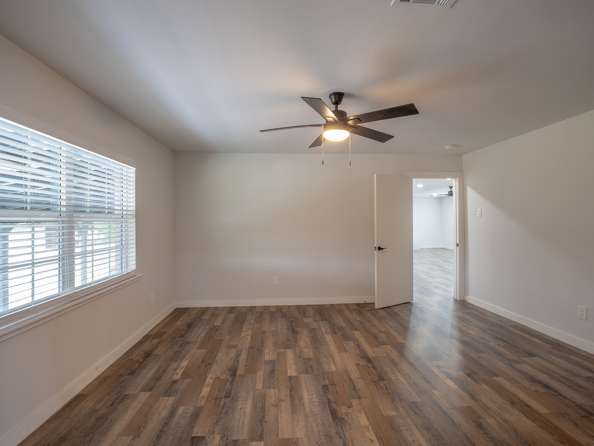 375 Brown Road McDade, TX 78650 - Photo 11 of 28
