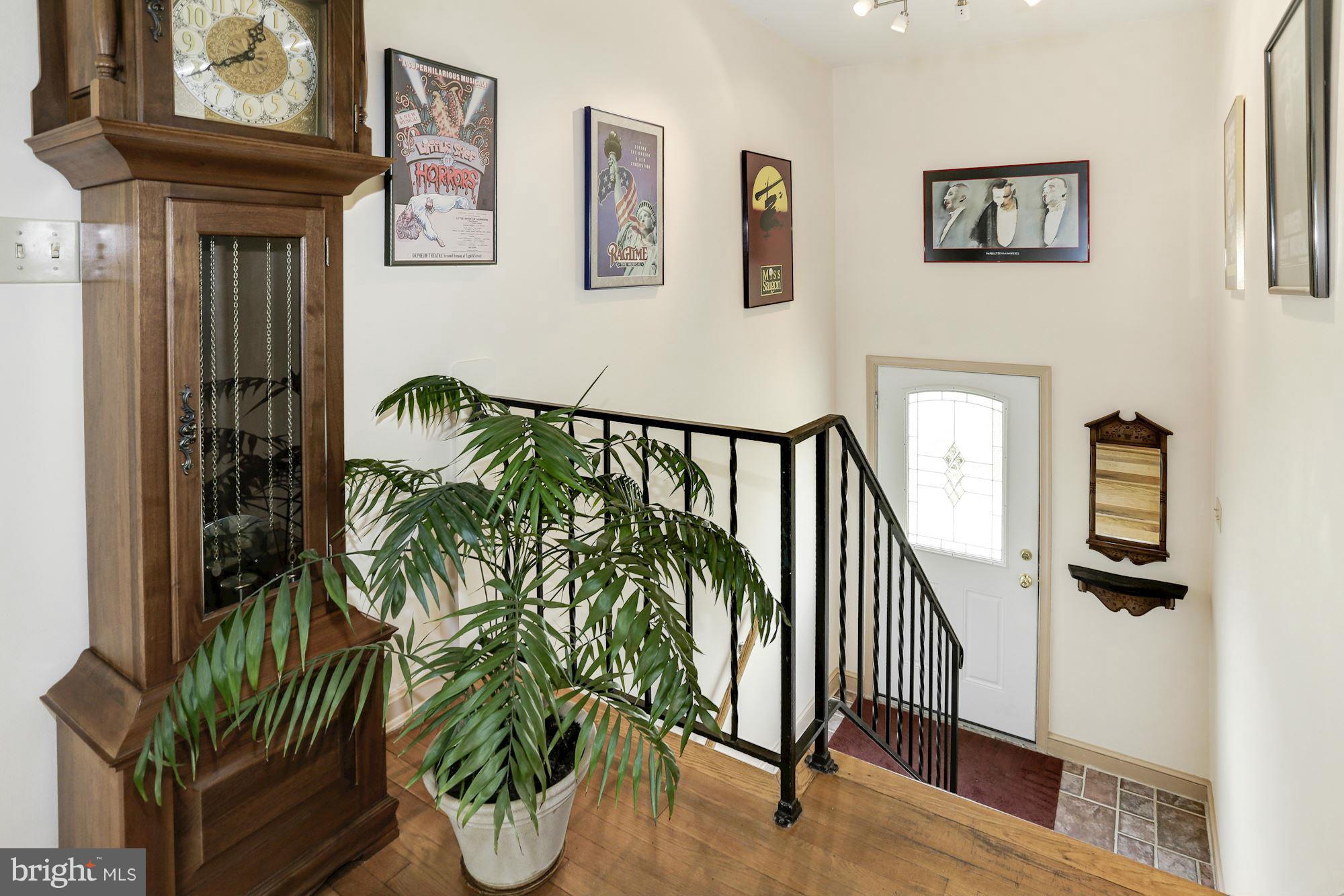 2608 Harris Avenue Silver Spring, MD 20902 - Photo 3 of 27 Welcome!