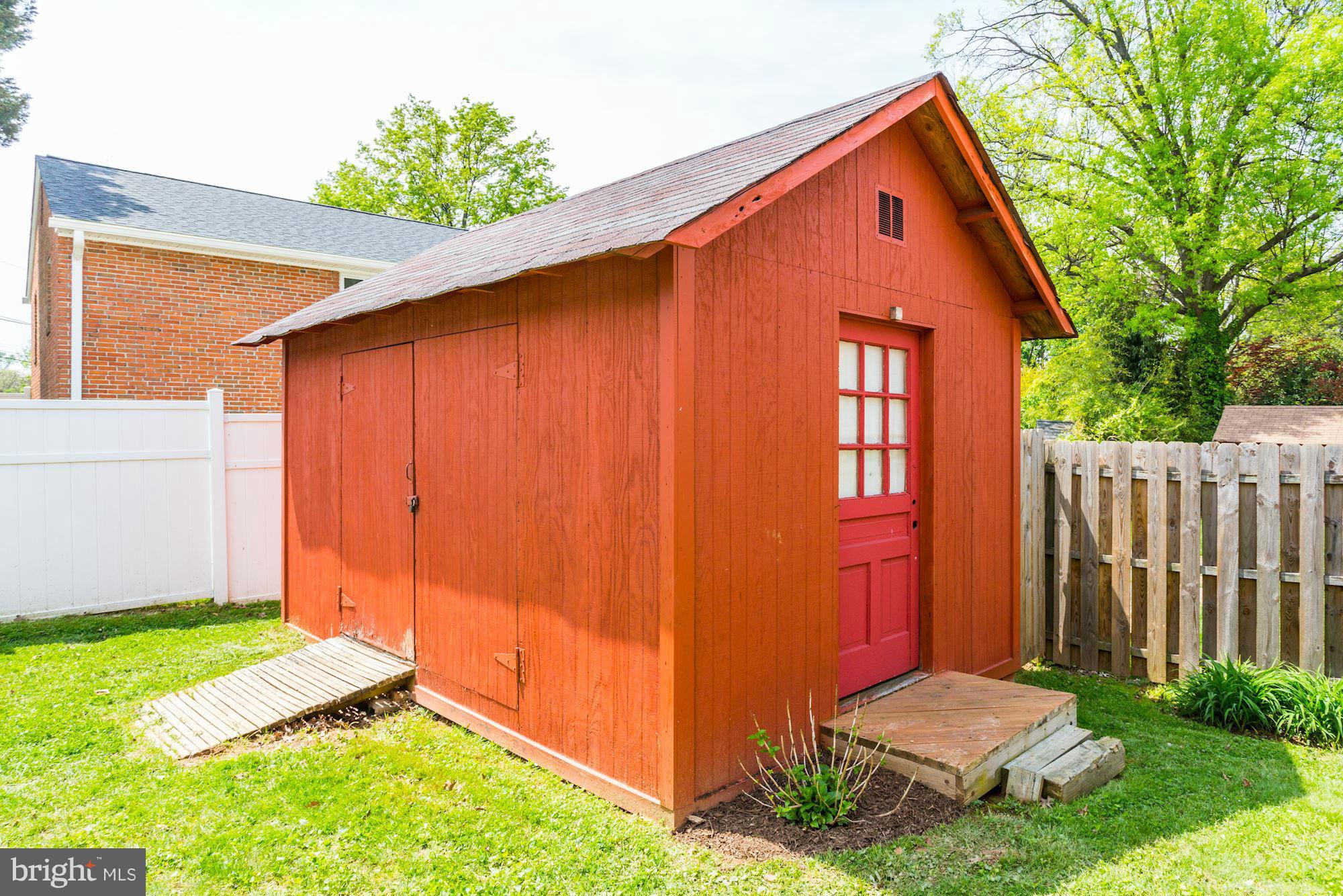 2608 Harris Avenue Silver Spring, MD 20902 - Photo 27 of 27 Shed