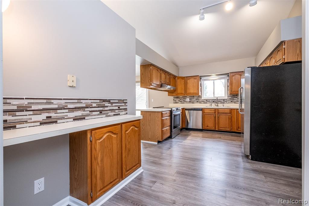 9416 South State Road Goodrich, MI 48438 - Photo 11 of 70 Gallery Image 11