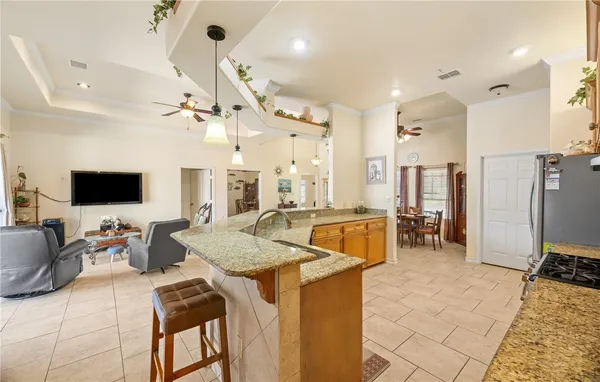 $2,500 | 15706 Finistere Street, Corpus Christi, TX 78418