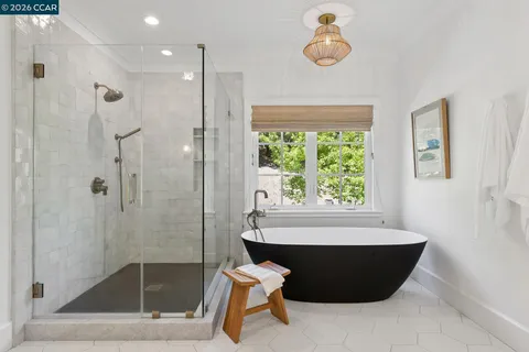$2,895,000 | 31 Sandy Court, Orinda, CA 94563