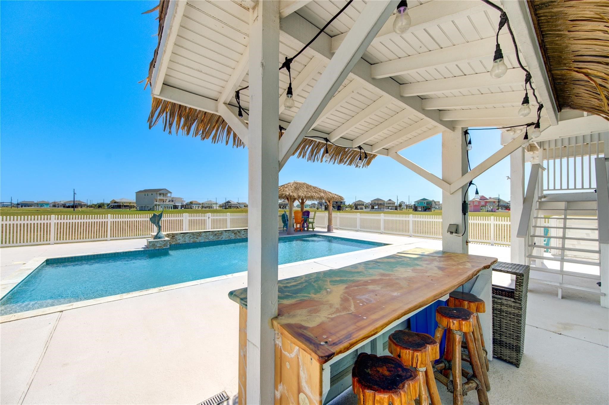 3915 Kiva Road Galveston, TX 77554 - Photo 38 of 44