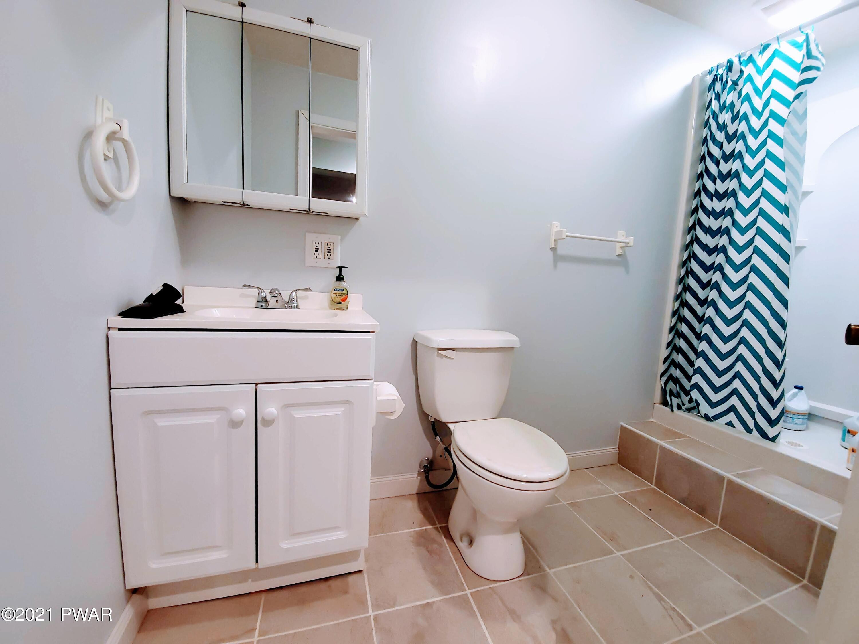 320 South Turnpike Road Newfoundland, PA 18445 - Photo 28 of 38 Bath 2