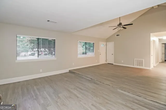 $1,635 | 10084 Silent Trail, Jonesboro, GA 30238