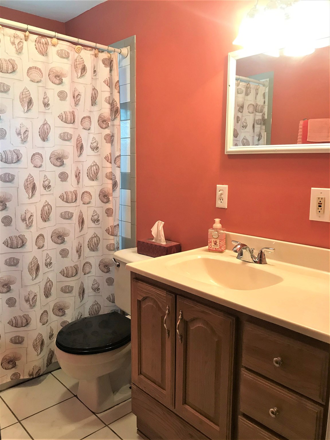 56 Wethersfield Road Nashua, NH 03062 - Photo 13 of 23