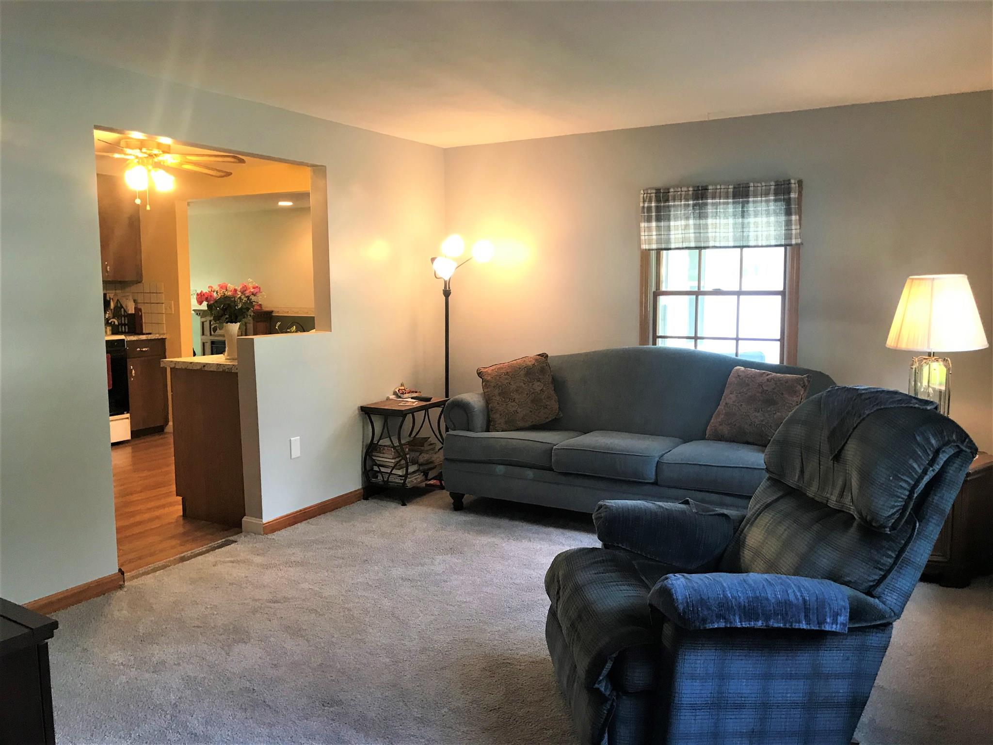 56 Wethersfield Road Nashua, NH 03062 - Photo 9 of 23