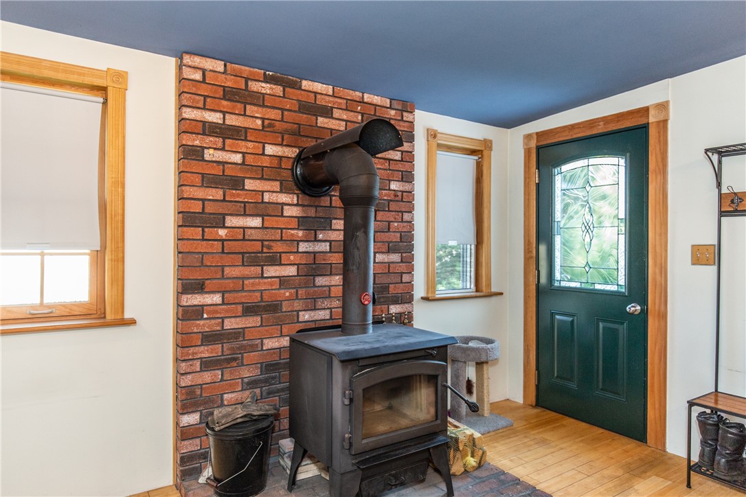 53 Hillside Road Lincoln, RI 02865 - Photo 15 of 37 Gallery Image 15