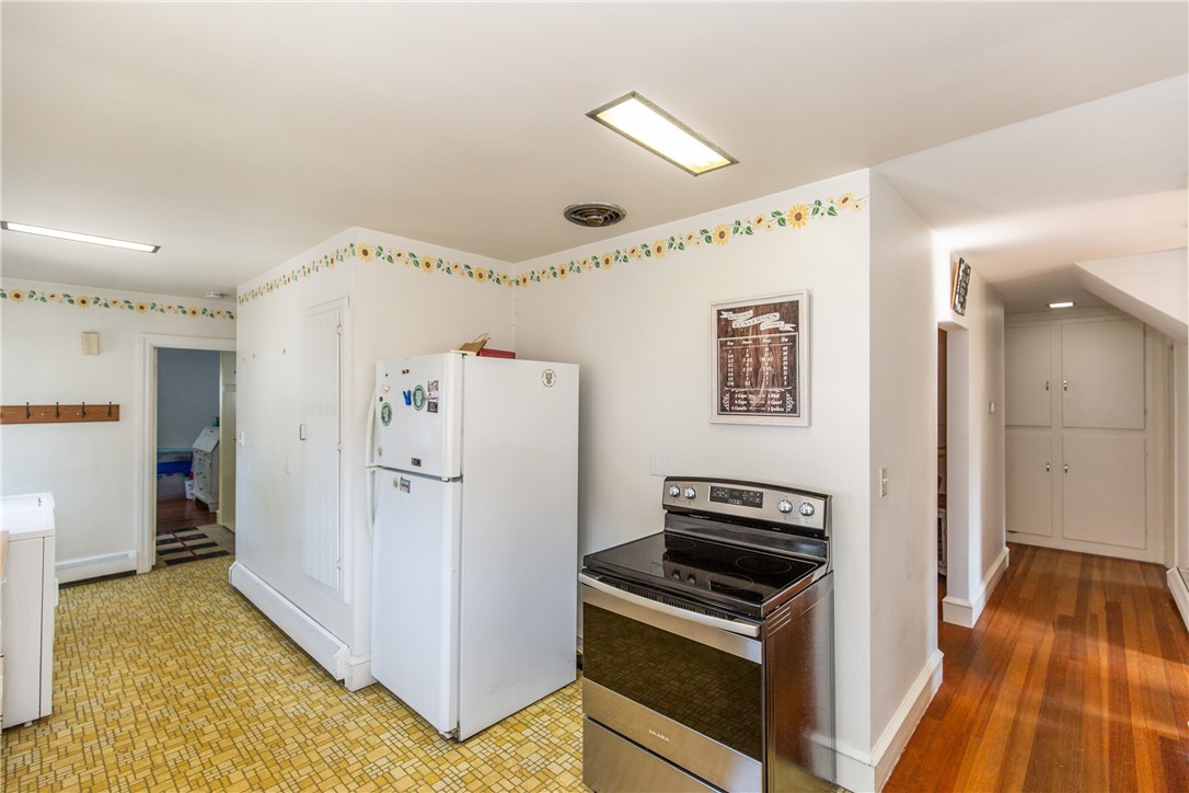 53 Hillside Road Lincoln, RI 02865 - Photo 8 of 37 Gallery Image 8