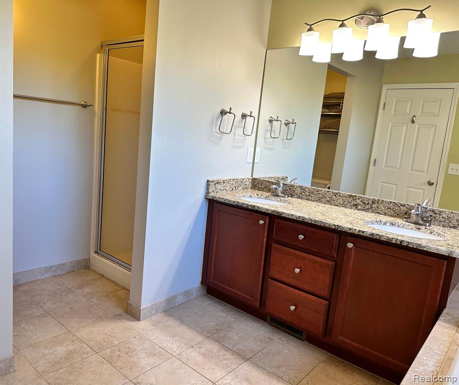 2040 Decker Road Walled Lake, MI 48390 - Photo 16 of 28 Gallery Image 16