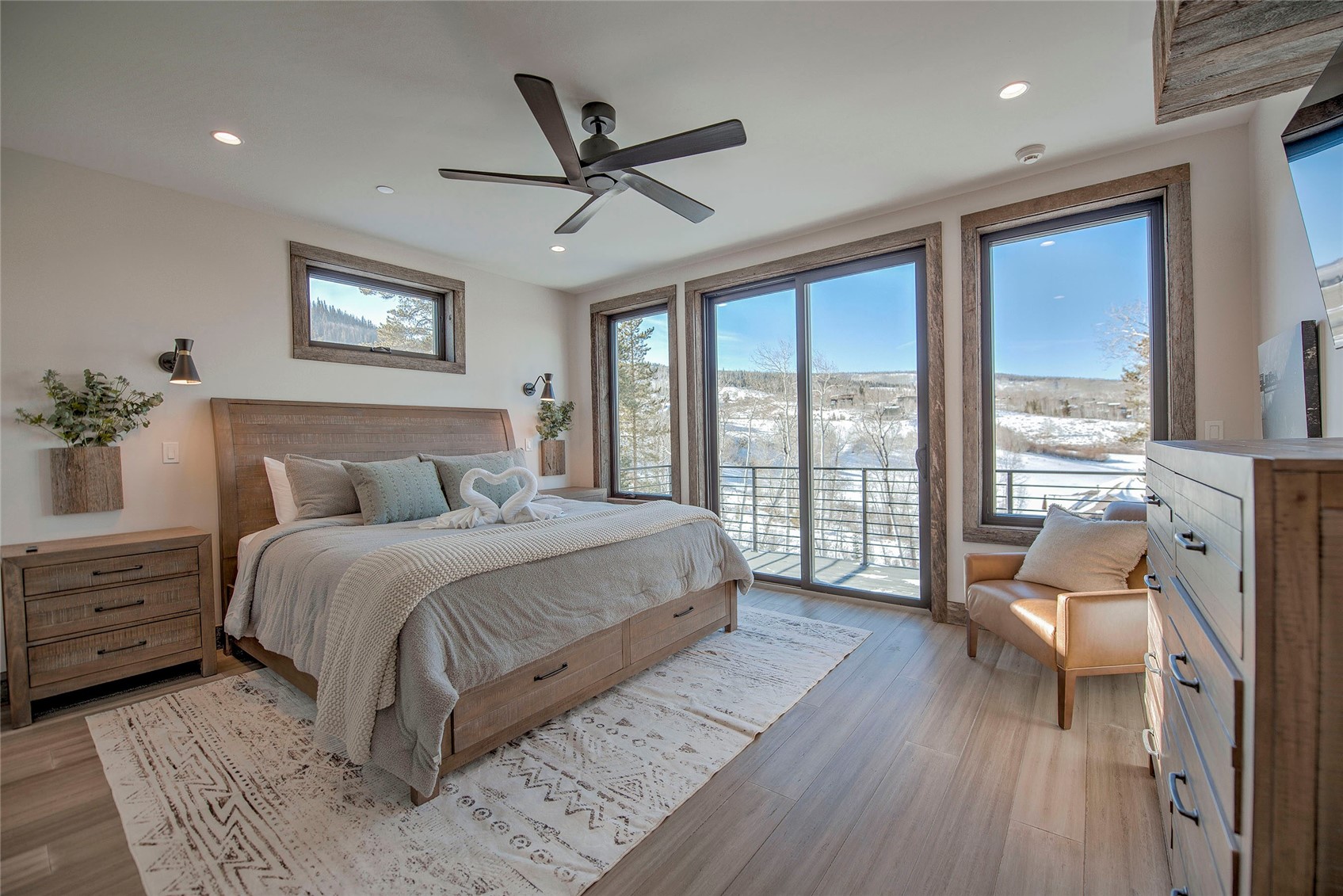 205 Game Trail Road Silverthorne, CO 80498 - Photo 18 of 45 Gallery Image 18