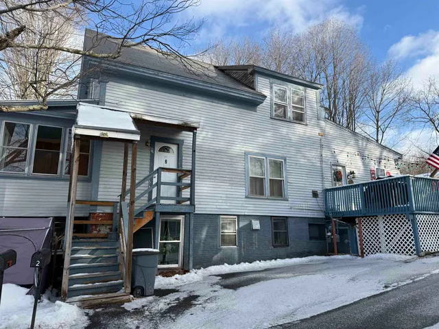 $1,300 | 60 Elkins Street, Unit 2, Franklin, NH 03235
