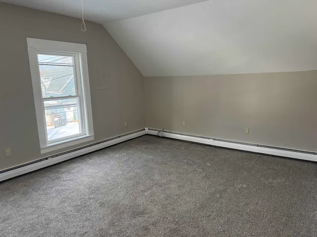 $1,300 | 60 Elkins Street, Unit 2, Franklin, NH 03235