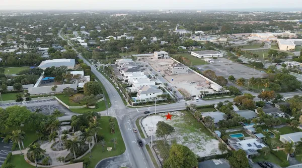 $1,595,000 | 2019 North Swinton Avenue, Delray Beach, FL 33444