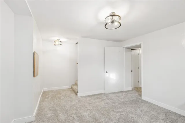 $285,000 | 8815 Cottonwood Street, Lenexa, KS 66215