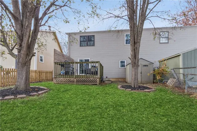 $285,000 | 8815 Cottonwood Street, Lenexa, KS 66215