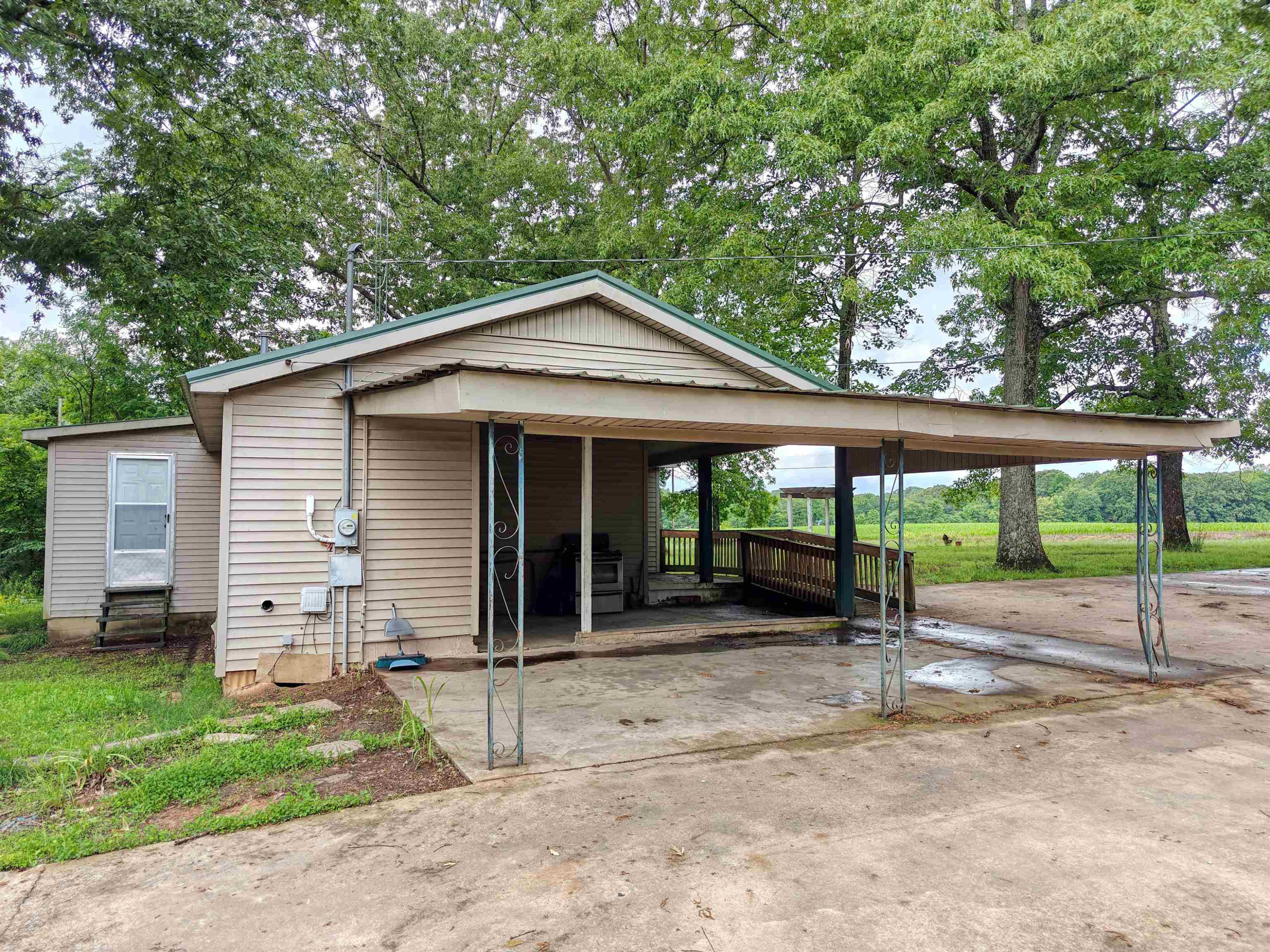 1840 Hebron Church Road Bruceton, TN 38317 - Photo 22 of 27 Photo 22